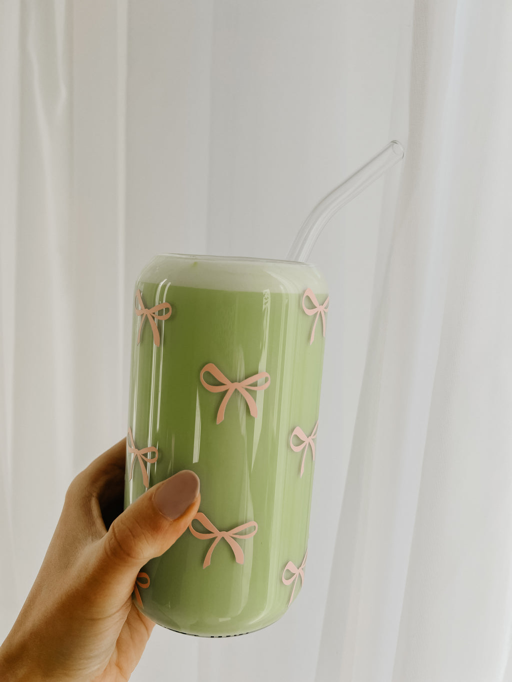 Grace-Cup - Trinkglas mit süßem Schleifen-Design